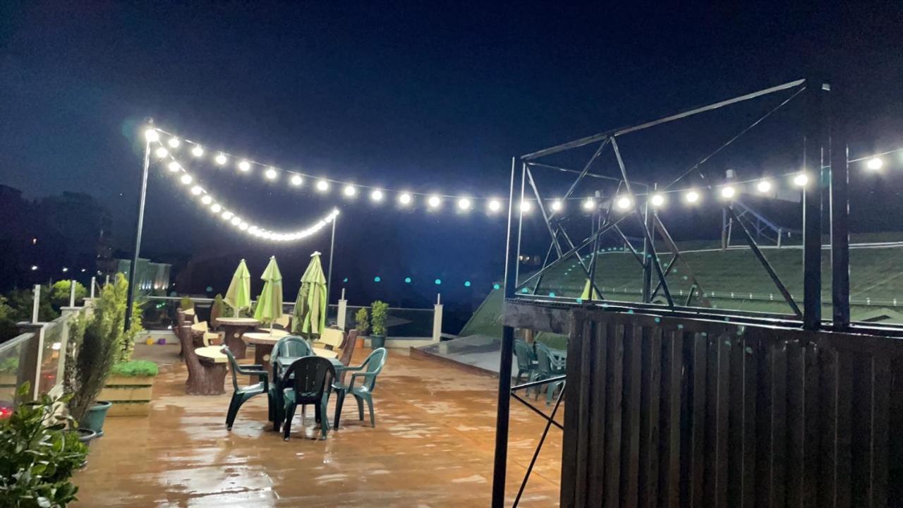 Hotel Chaika Kobuleti ภายนอก รูปภาพ