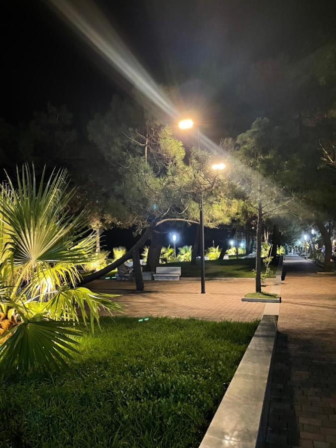 Hotel Chaika Kobuleti ภายนอก รูปภาพ