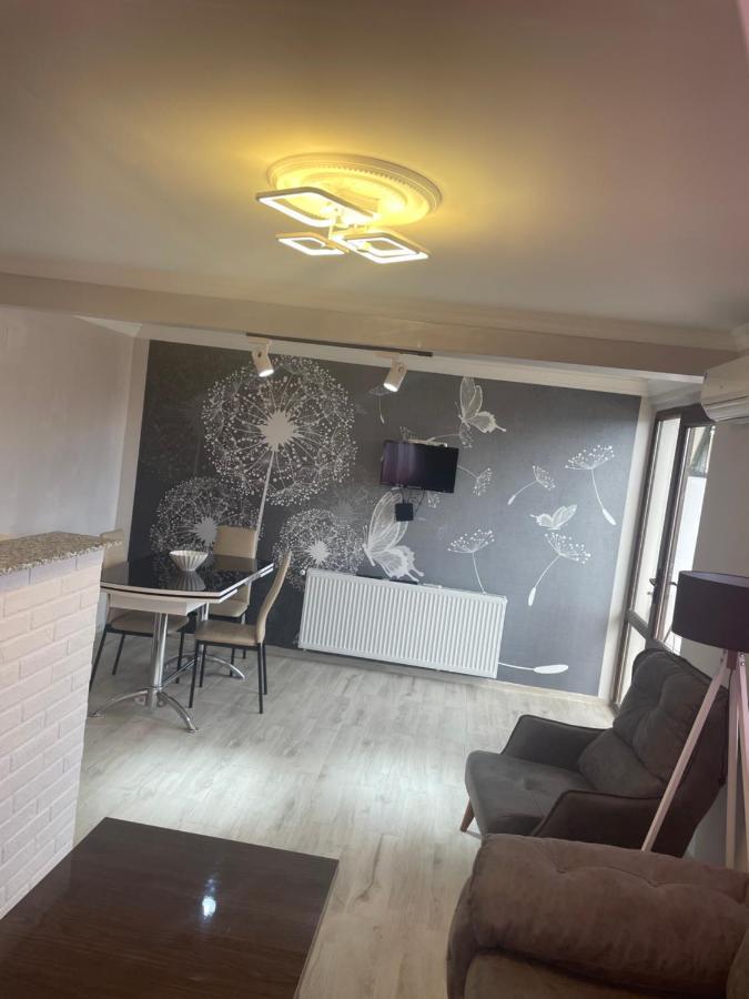 Hotel Chaika Kobuleti ภายนอก รูปภาพ
